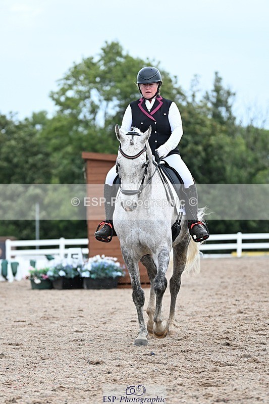 250907-130759-09978 - 071-Emma.ChapmanRoyal.Achiever