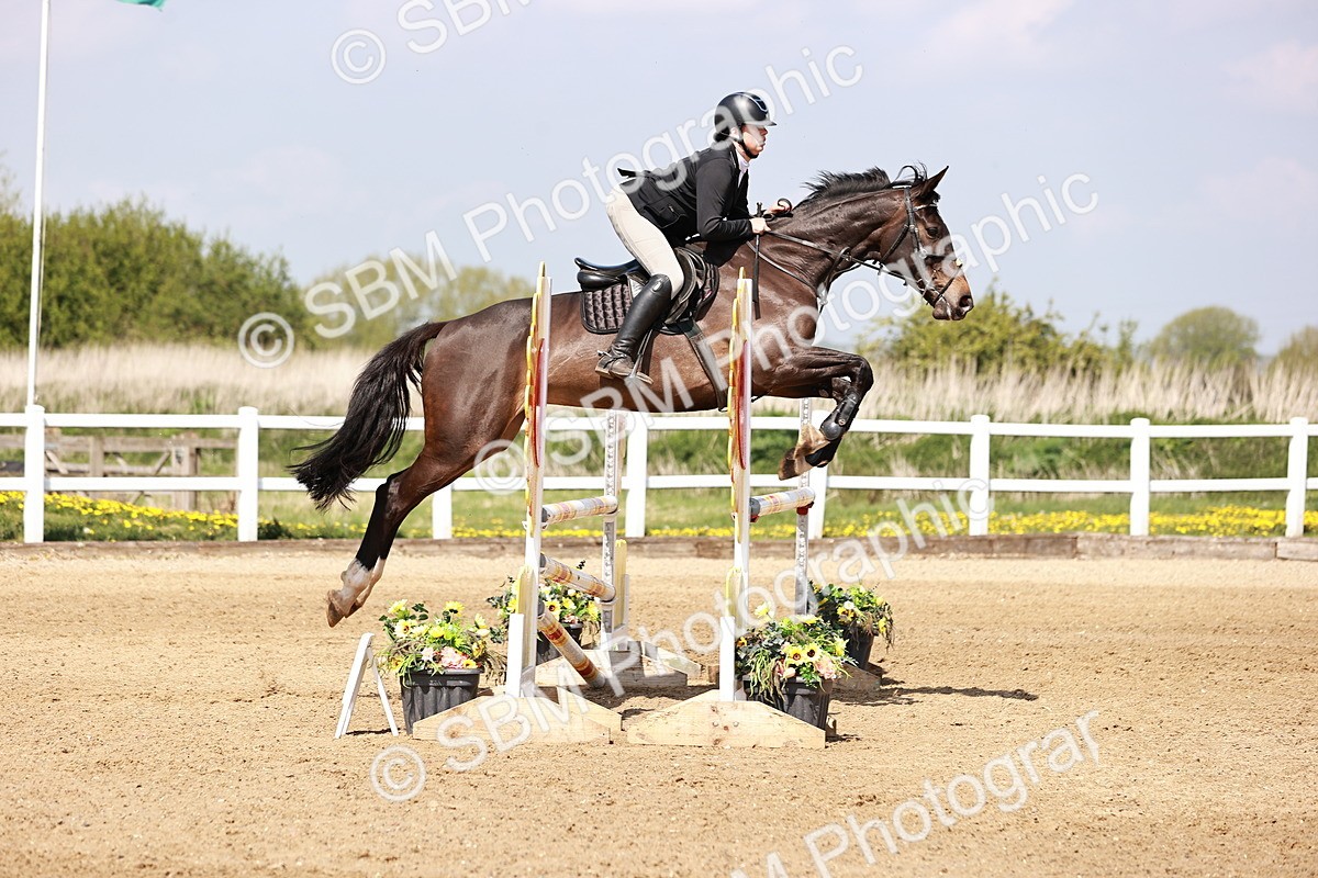  - Class 23 - Senior 1.05m