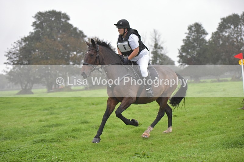 RAY_9218 - Class 1: 65cm: Ski Jump