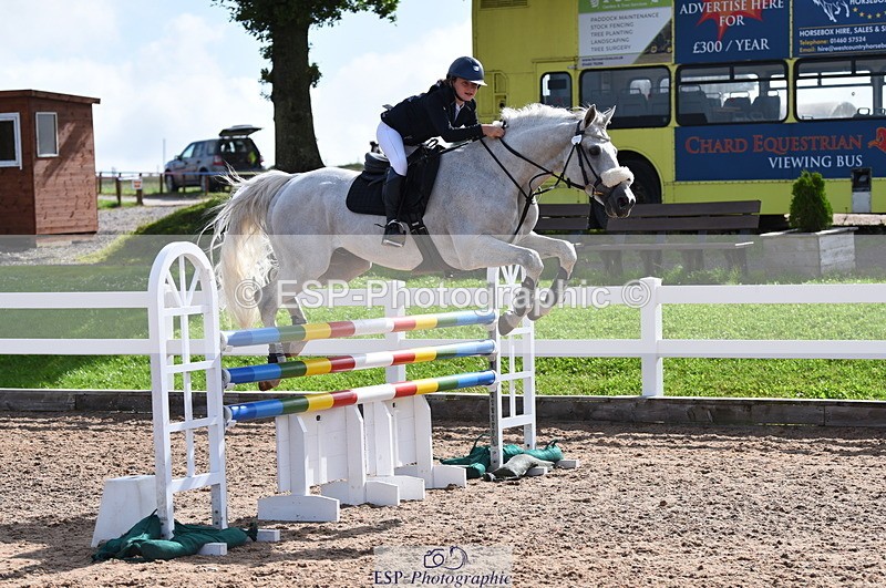 230715A-094016-00056 - Cls 11 Children on Horses 1.05m