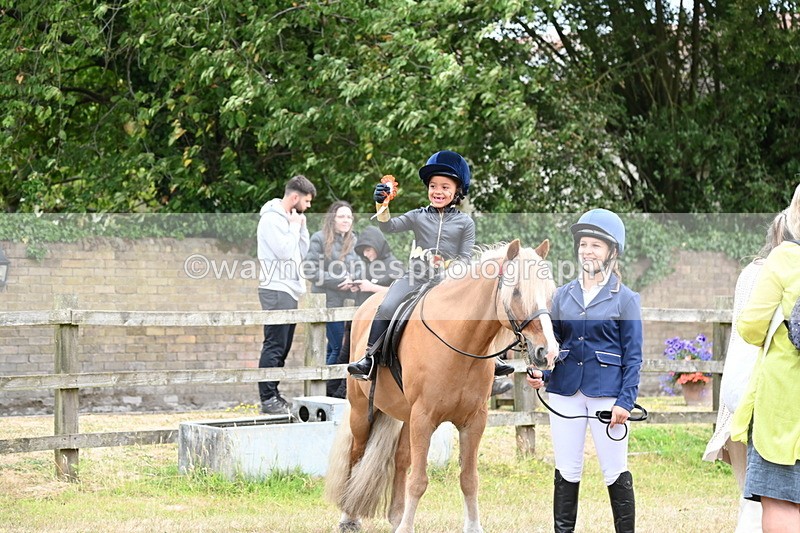 WJ6_9155 - Class 11 Fancy Dress