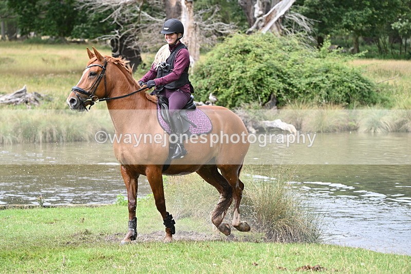 WJ7_2083 - Time at Water 11:14 to 11:36