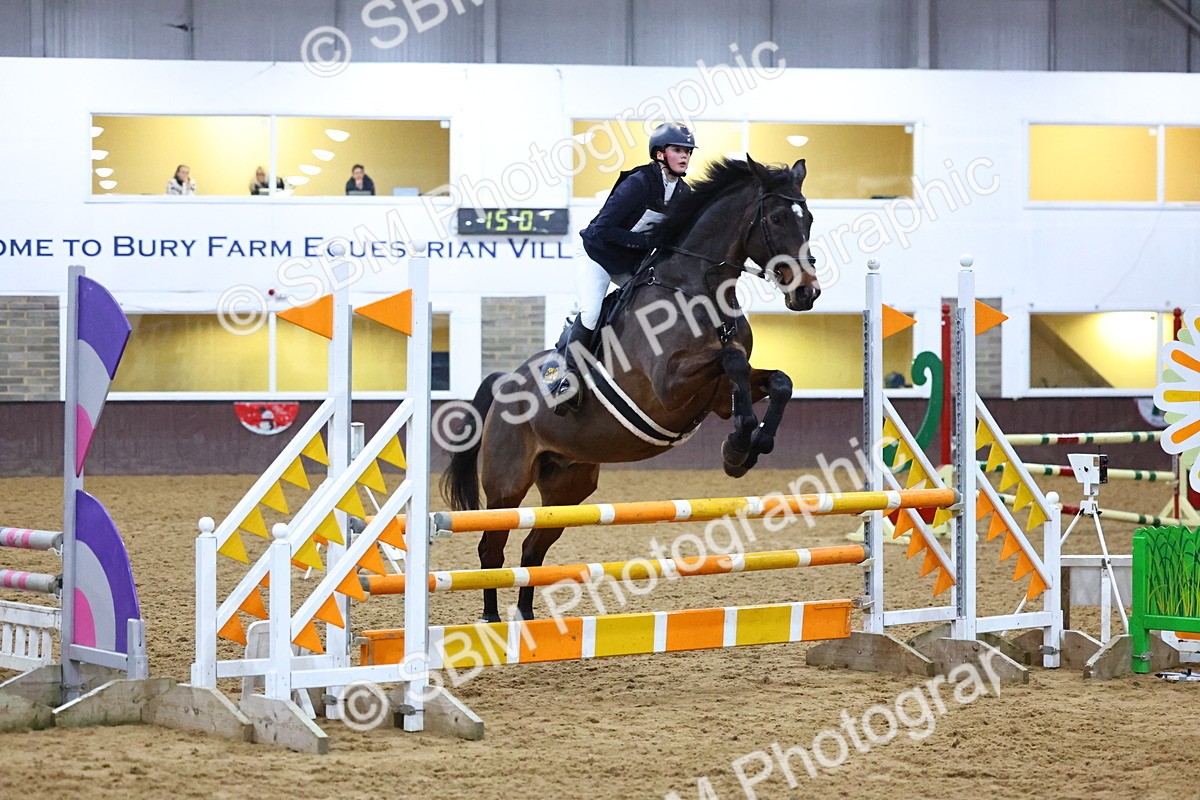 SBM_002716 - Class 6 - Holly & Ivy Stakes - 90cm