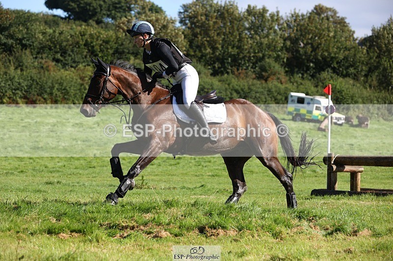 230820X-095843-1923 - BE90 XC 09.40 to Rider 151 at 11.44