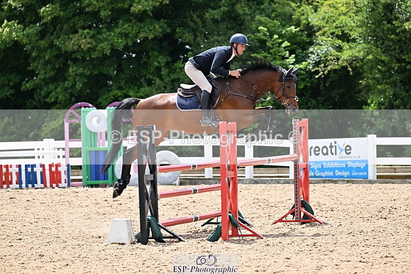 240605A-141718-00686 - Cls 4 Newcomers and 1.10m Open