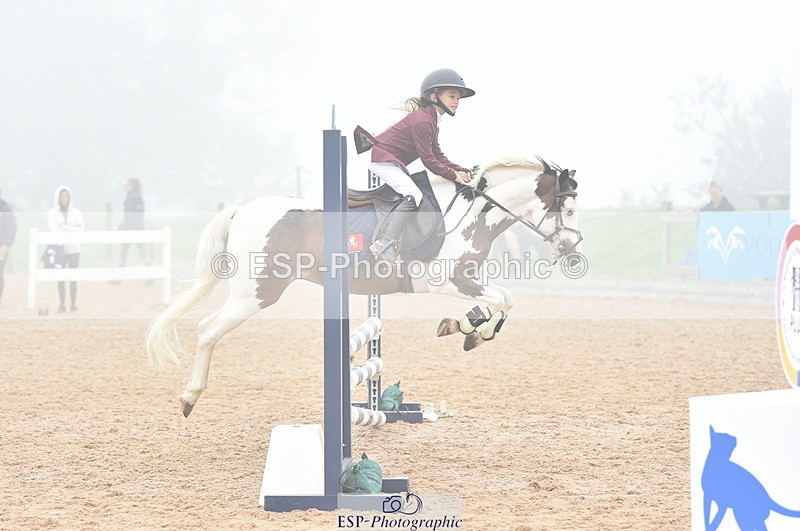 230902A-103756-00421 - Cls 2A Pony Small 70cm