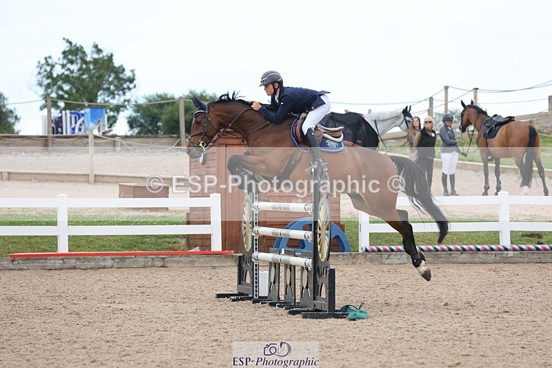 250625-152031-01380 - Cls 6 Foxhunter and 1.20m Open