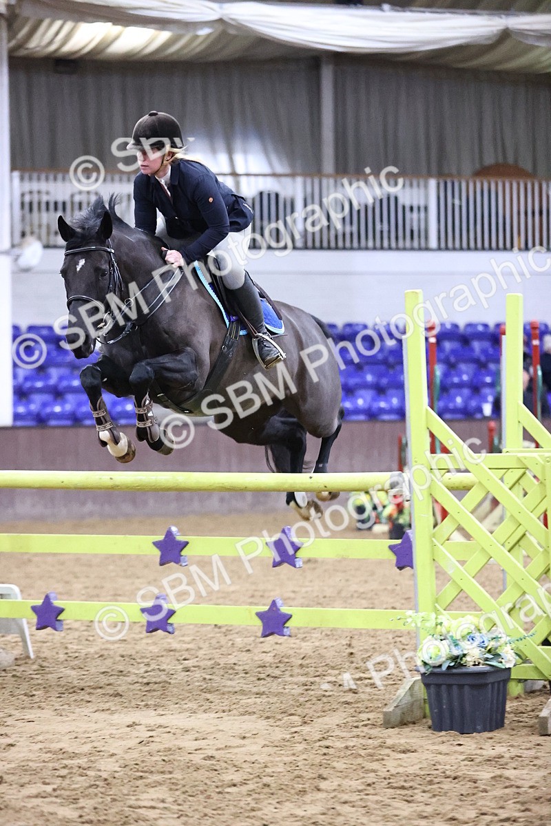 SBM_2493 - Class 9 - Senior Newcomers/ 1.10m Open