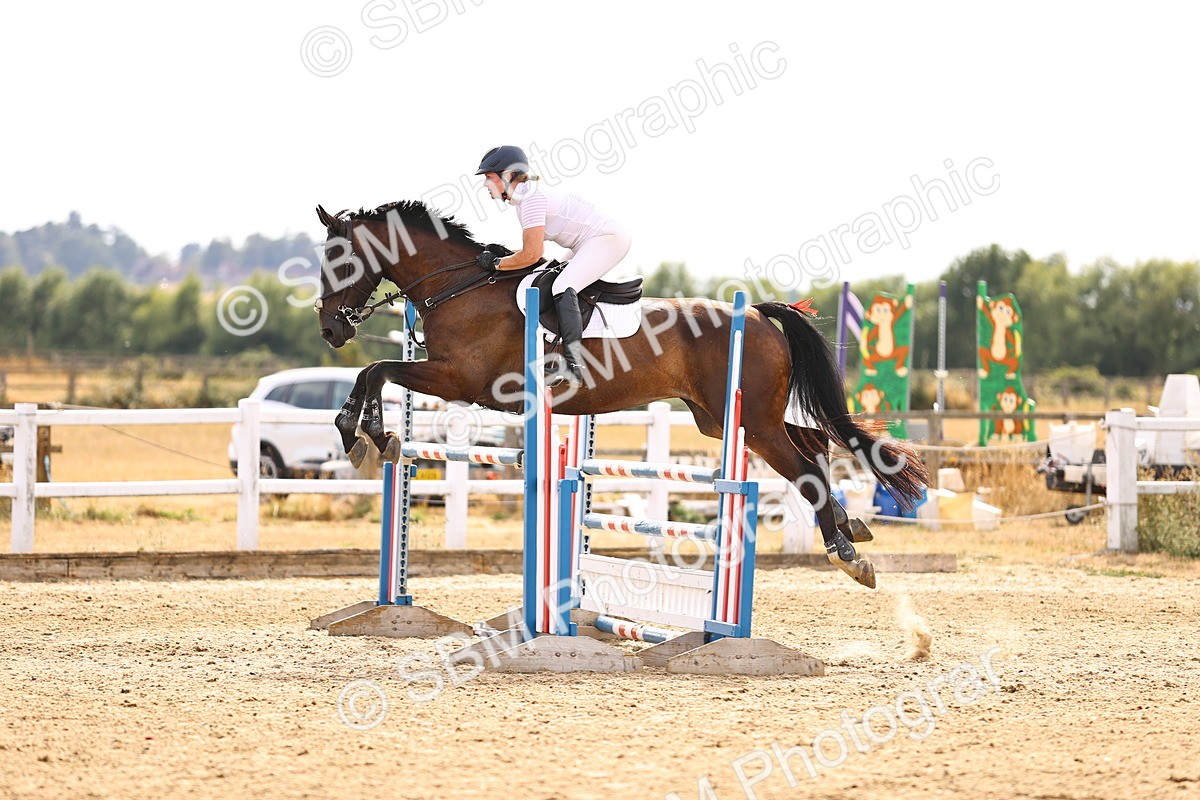 SBM_001728 - Class 6 - Senior Newcomers 1.10m
