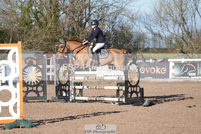 251130-113220-01105 - Cls 5 Pony Discovery & 90cm Open