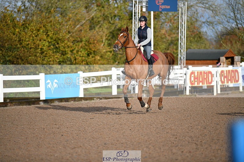 231110A-100530-00021 - Cls 1 Clear Round