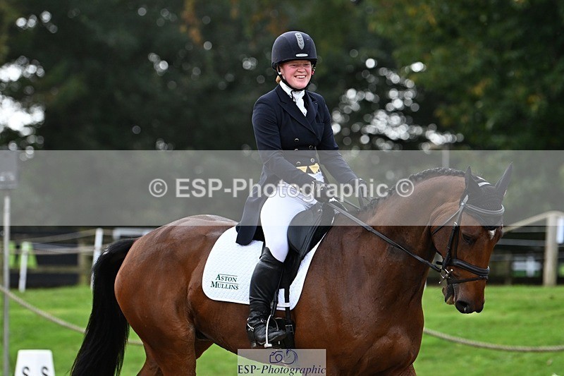 231019-151736-04433 - 062-CLASS.ROMANCE-Eleanor.Hope-DR