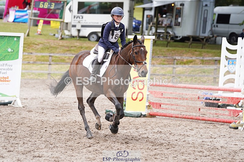 240824X-122956-24096 - 80cm Round 1 12.00 to 13.00