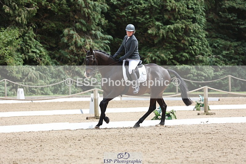 250718A-141449-01747 - 019-Bryony.Lovell-Williams-Broadtown.Man.In.The.Mirror