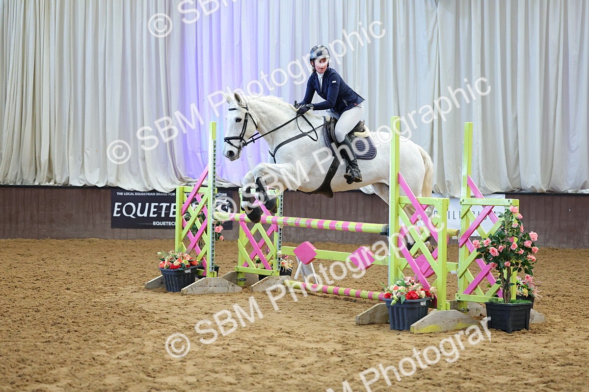 SBM_005765 - Class 22 - Bliss of London Novice Winter Championship Qualifier 90cm