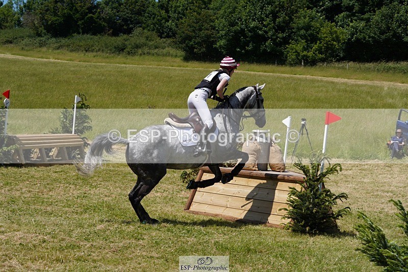 240629X-115856-1840 - 061-Alice_Sandiford-THE_GREY_DANCER