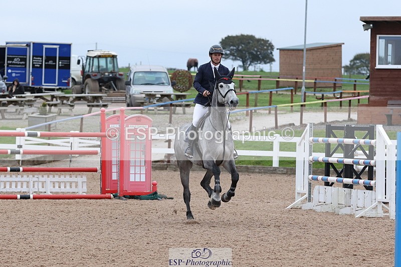 241101A-153024-03003 - FRI Cls 7 Blue Chip Grade B&C Jump Off