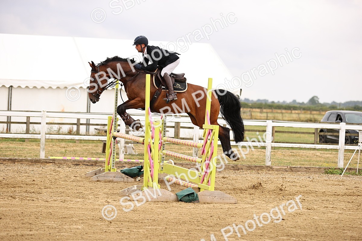 SBM_026489 - Class 12 - Amateur Championship Qualifier 1.05m