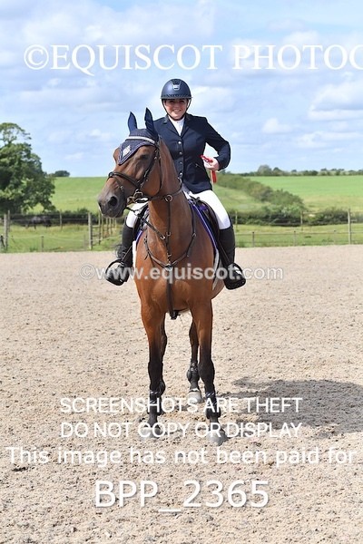 BPP_2365 - CLASS 17 SUN Senior Newcomers/ 1.10m Open