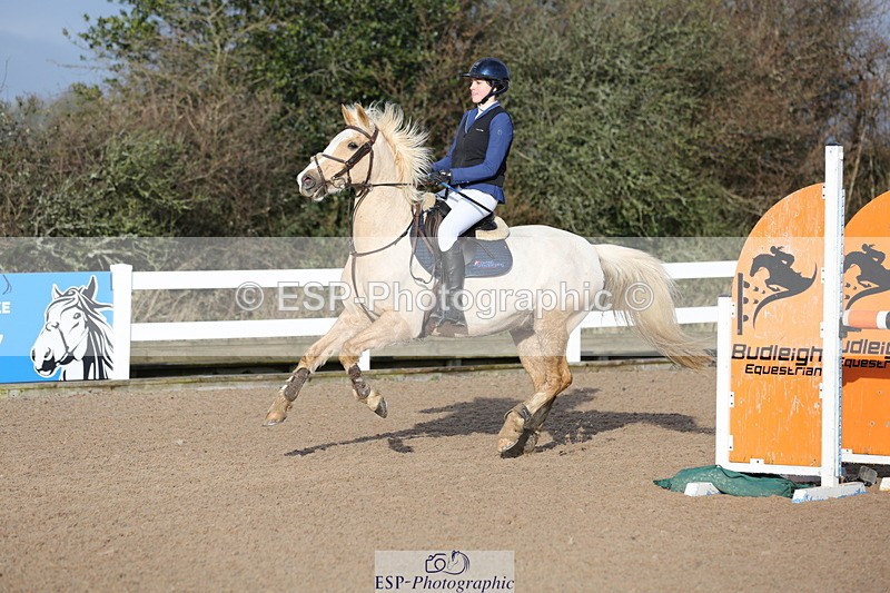 240211A-104937-01945 - Cls 2 Pony British Noivice & 80cm Open