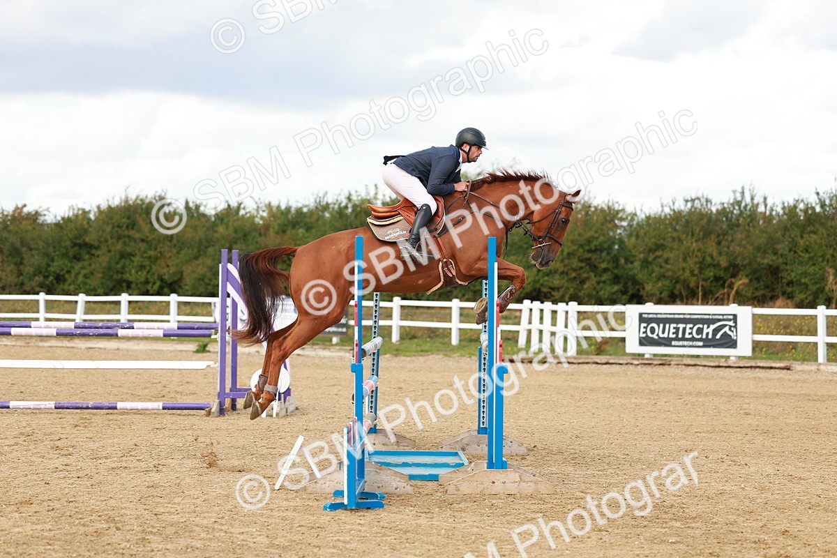SBM_001265 - Class 4 - Senior Newcomers - 1.10m