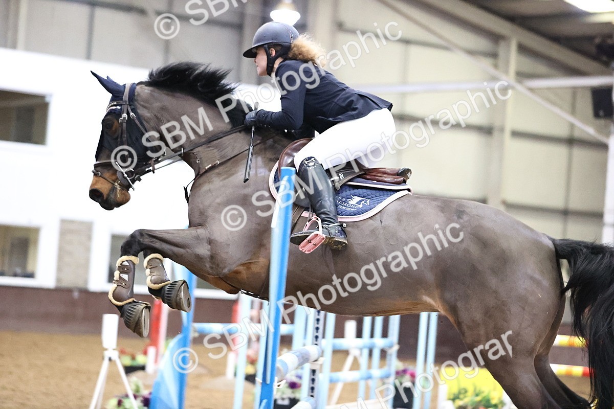 SBM_005559 - Class 17 - Senior Newcomers 1.10m