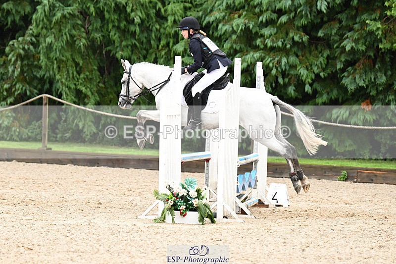 240824X-104106-24883 - 70cm Round 2 10.30 to 12.10