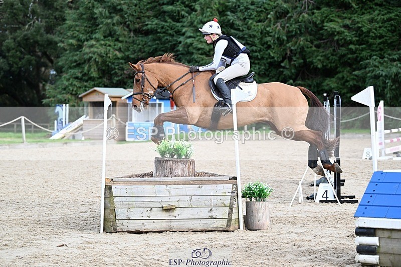 241117-121825-03956 - Cls 2 80-85cm 11.20 to 12.30