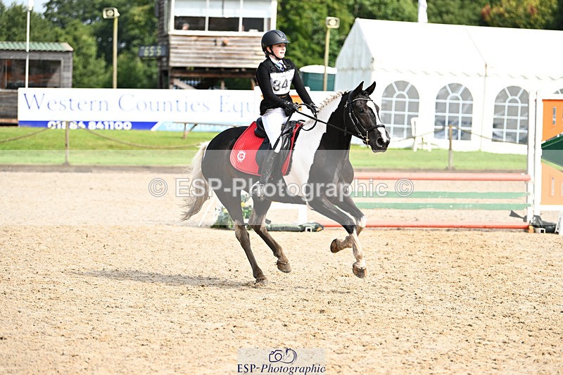 240824X-110720-25089 - 70cm Round 2 10.30 to 12.10