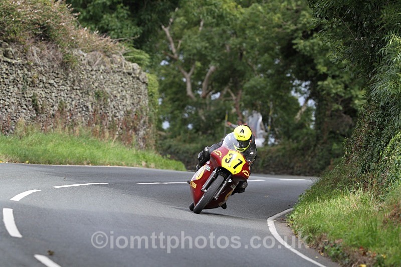 FOM_9449 - Bennetts 500cc Classic TT Race