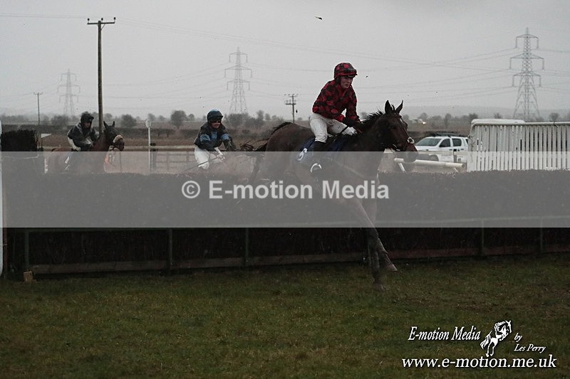PtP 260125 1258 - Cocklebarrow Point-to-Point racing with the Heythrop Hunt 26/01/25