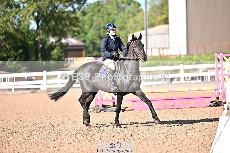 260915-163703-00055 - Clear Round and 60cm