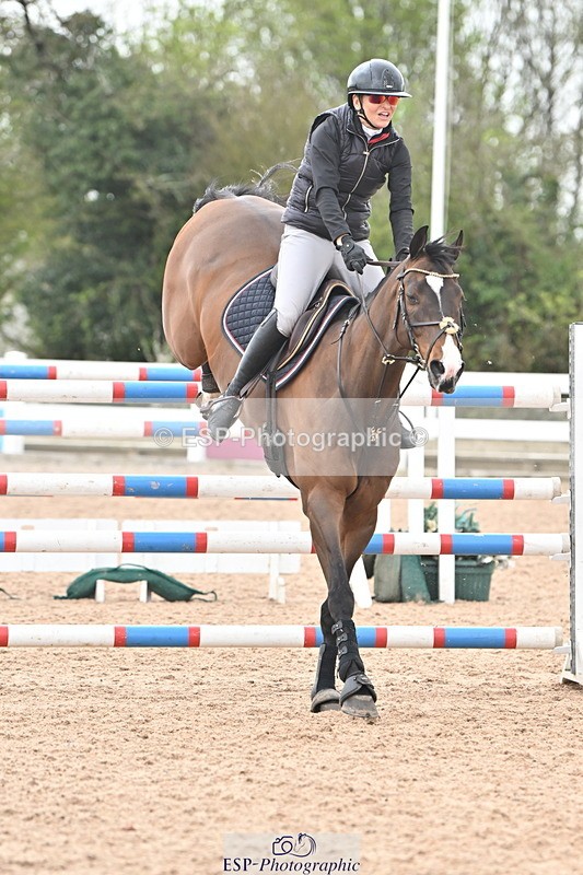 240406A-155903-04300 - Cls 17 National 1.30m Open