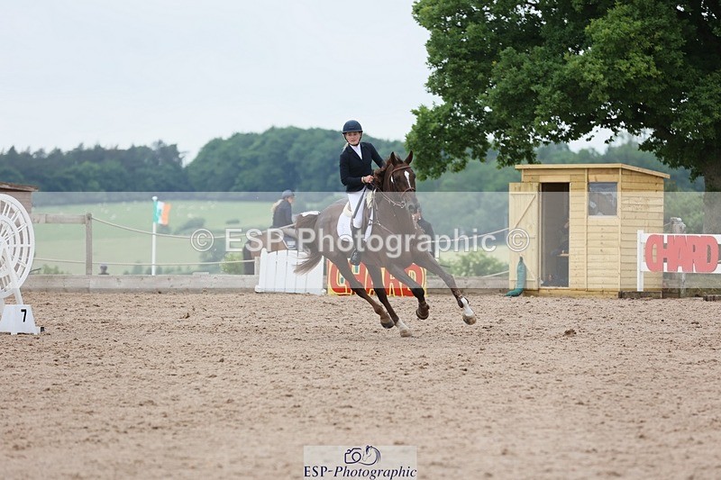 250524-103909-04257 - Cls 13  A&B 1.05m & 1.10m open