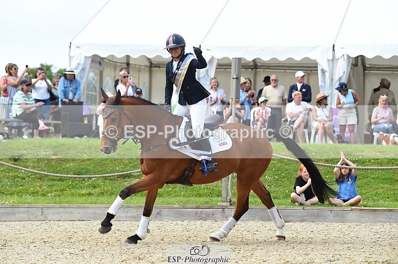 230528-160322-19283 - 2* Presentations