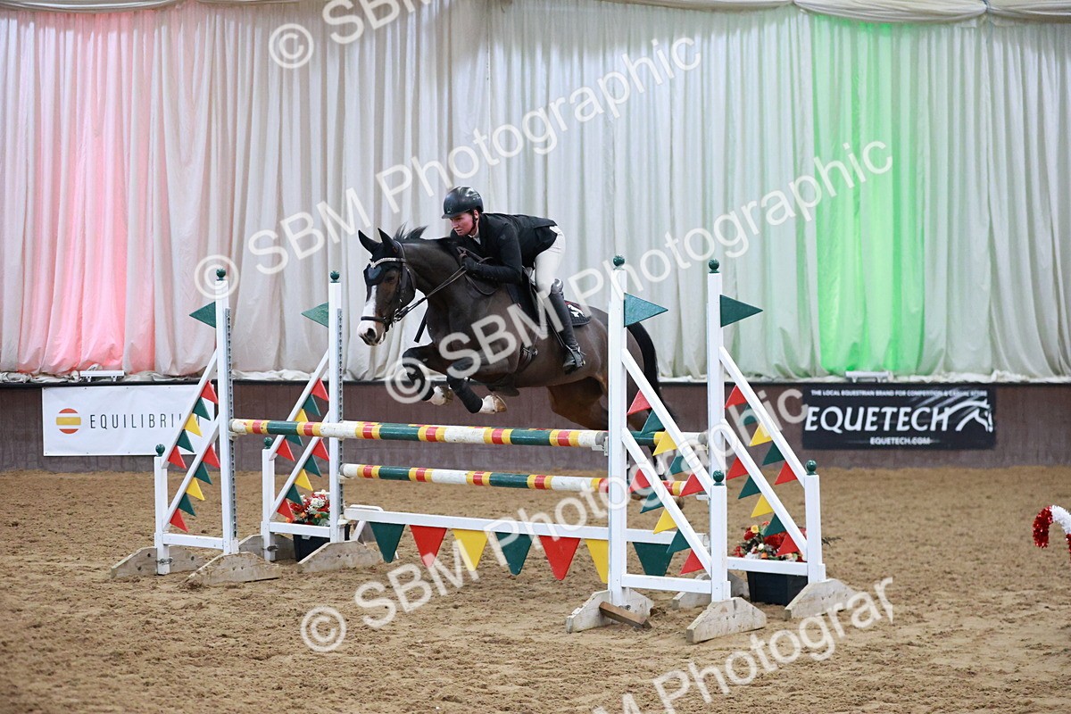 SBM_001309 - Class 4 - Senior Newcomers 1.10m