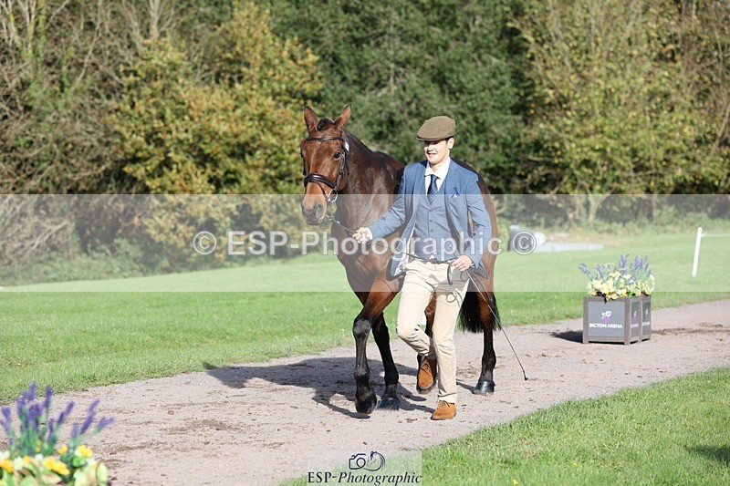 241027-101900-15810 - 504-Harry.Robinson-WHAT.A.WONDER