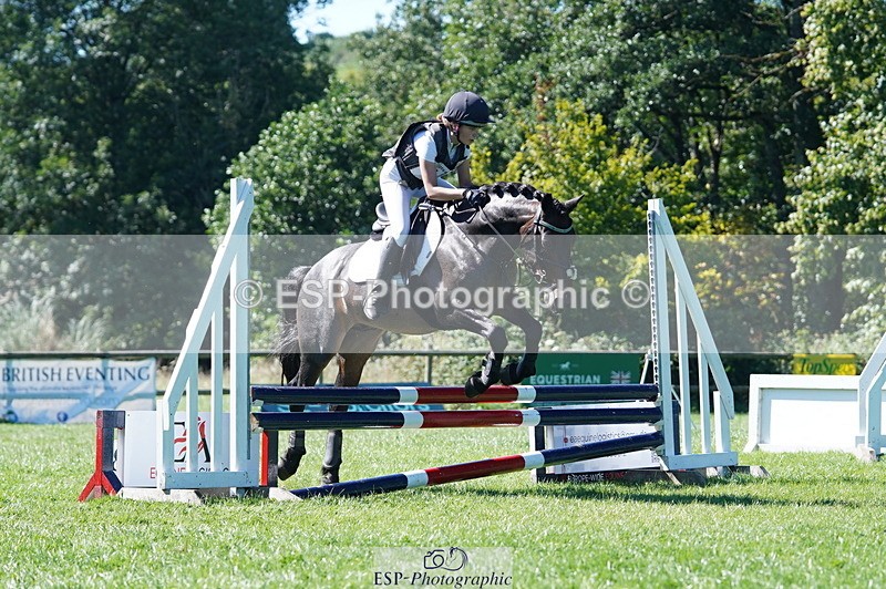 240811A-154432-06055 - 452-