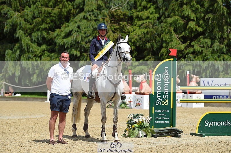 230528-134348-16103 - 3* Presentations