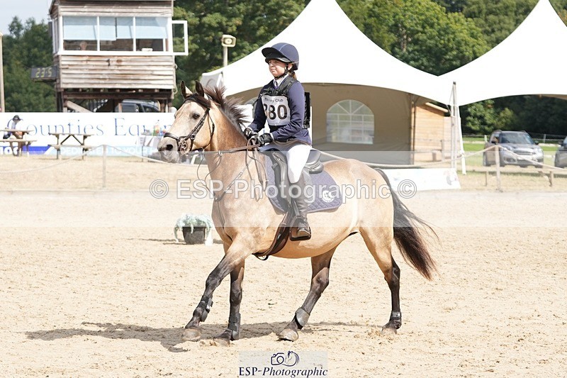 250821A-112851-15124 - WC Round 2 11.00 to 12.00