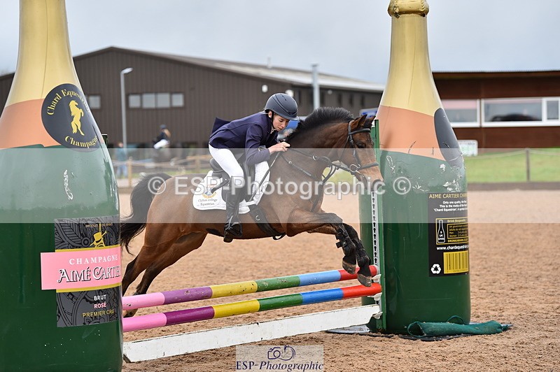 231118A-103232-01110 - Cls 18+19 Club and Schools 70cm