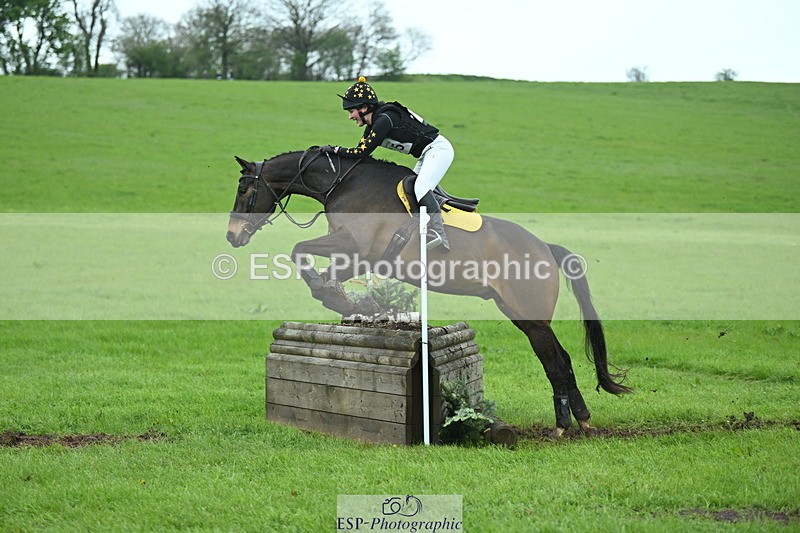 250419-122444-09698 - 465-Bethany.Hull-CARRICK.DIAMOND.OLIVER