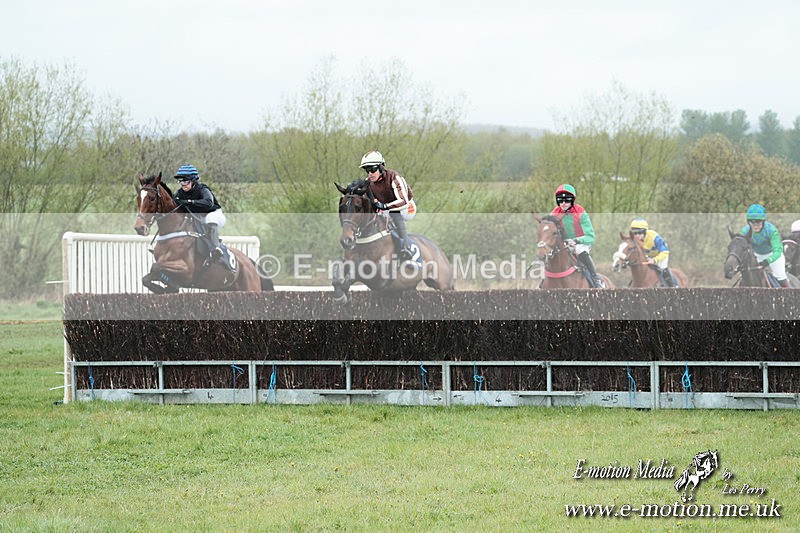 PtP 210425  357 - Paxford Races Easter Monday 21/04/25