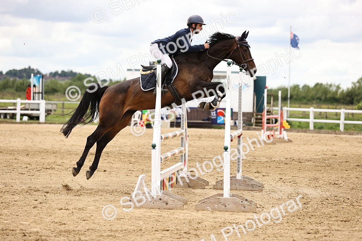 SBM_002922 - Class 10 - Senior Discovery - 1.00m