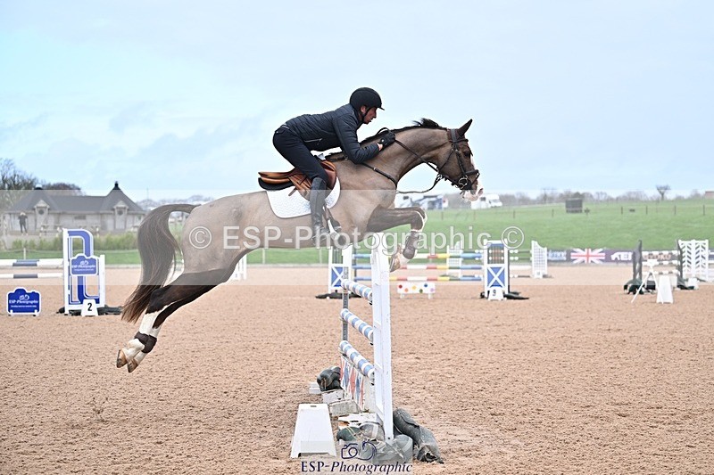 260211-134820-00606 - Cls 5 Foxhunter and 1.20m