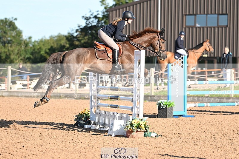 240913A-090630-03154 - Cls 13 Snr 1.05m & 1.10m Open