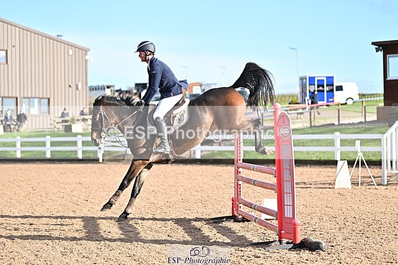 241120X-105435-00200 - Cls 02A&B Snr Disc & 100 Open