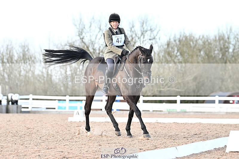 240324A-155622-04673 - Novice 28, 15.33 to 16.15