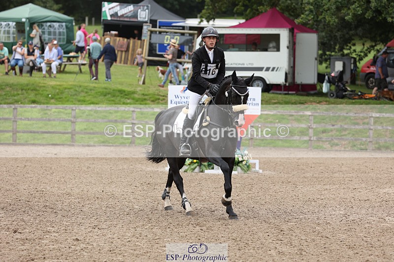 240804-142235-15839 - 616-Max_Forster-HEVANS_ROYAL_REVOLUTION