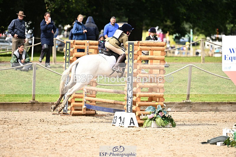 240824X-124343-25603 - 70cm Jump Off